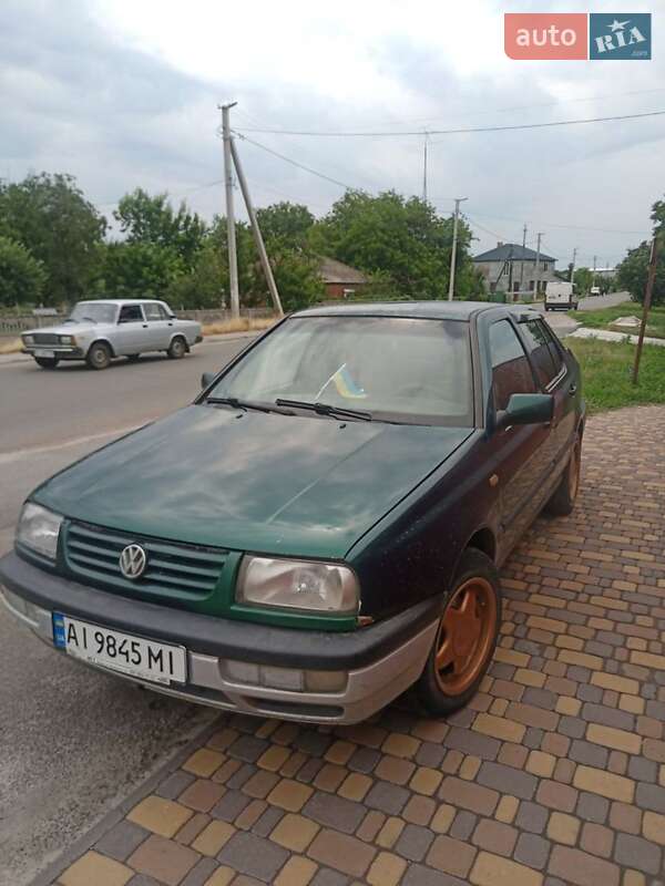 Легковые Volkswagen Vento