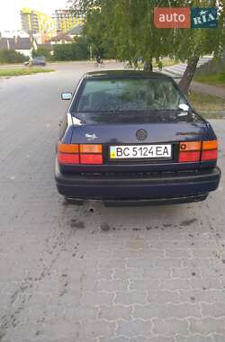 Volkswagen Vento  1992