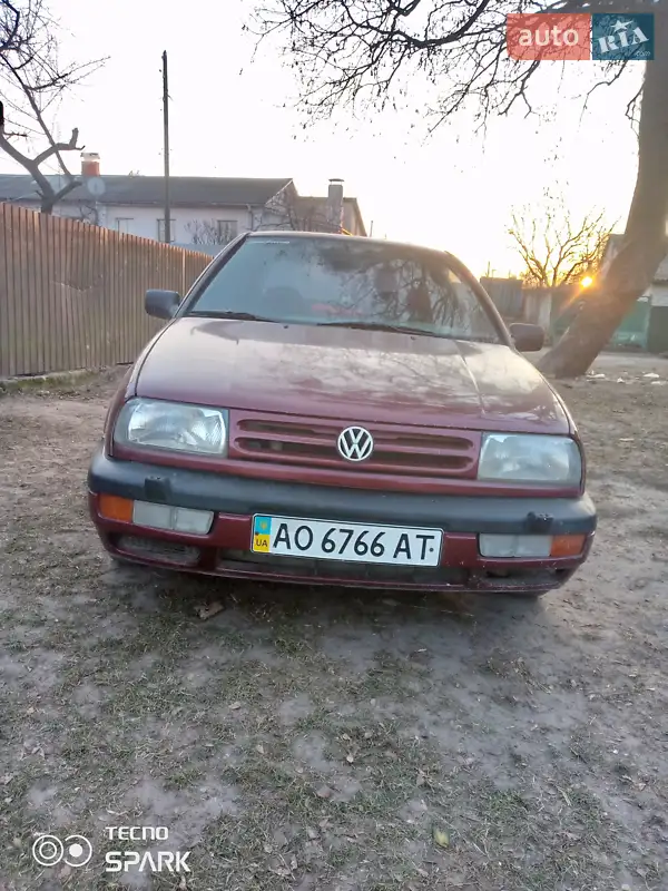 Volkswagen Vento 1993