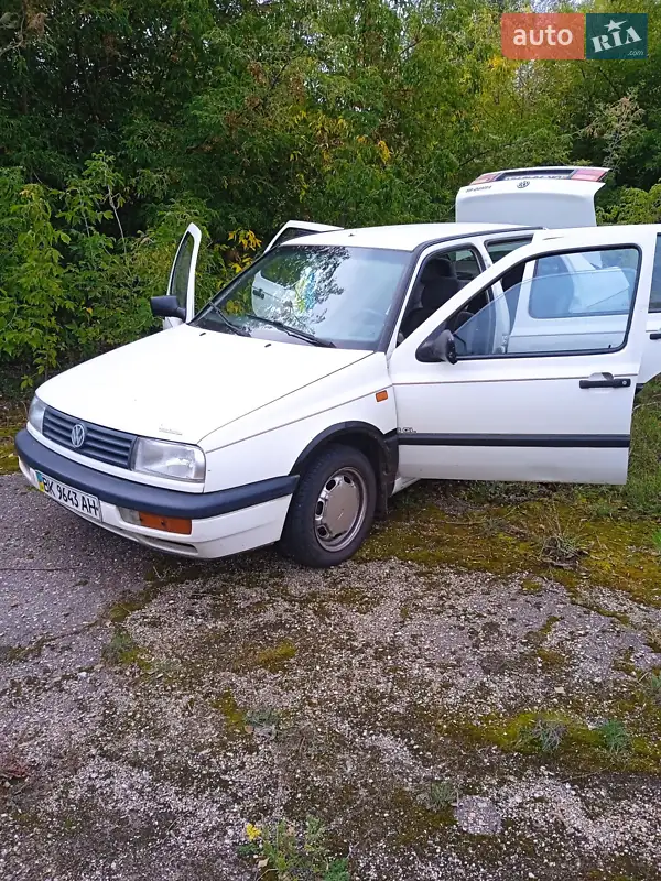 Volkswagen Vento 1993