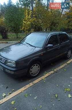 Volkswagen Vento  1993