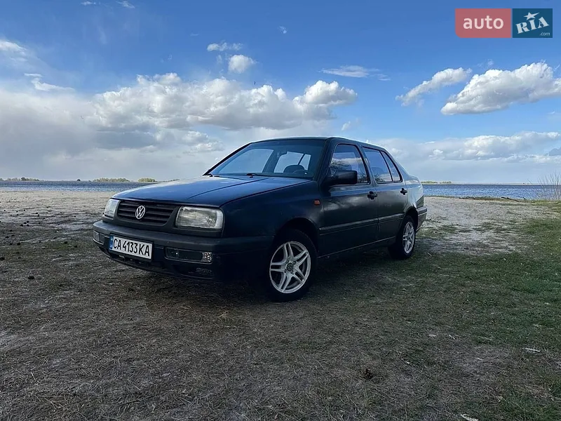 Volkswagen Vento 1993