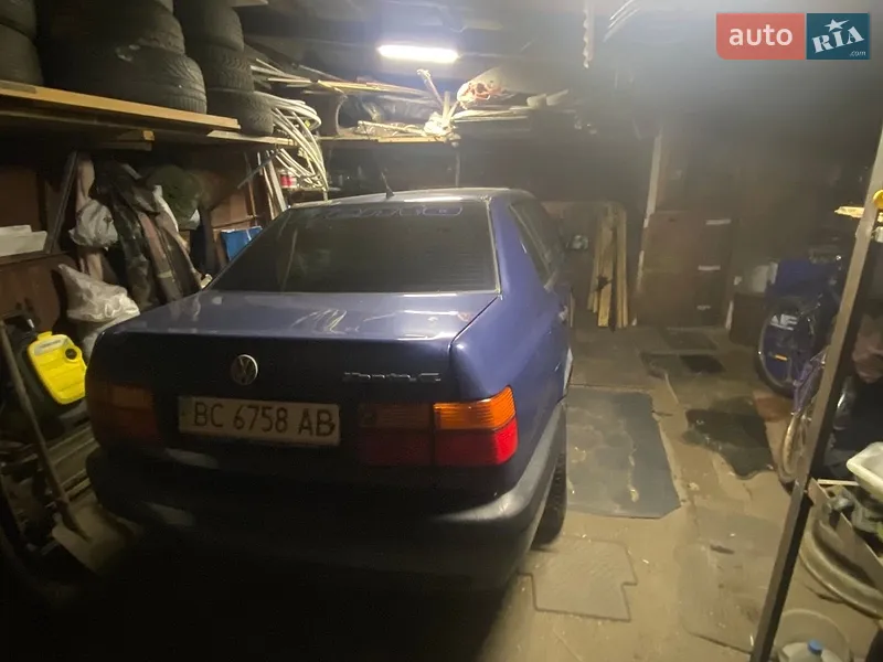 Volkswagen Vento 1993