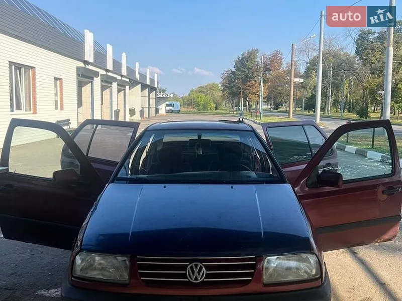 Volkswagen Vento 1993