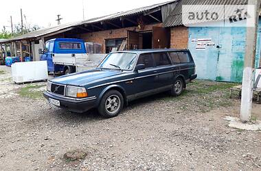 Volvo 240  1987