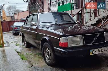 Volvo 244 1981