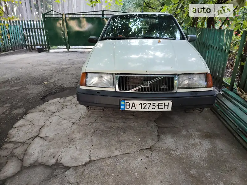 Volvo 440 1989