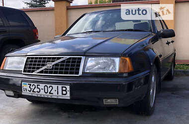 Volvo 440  1989