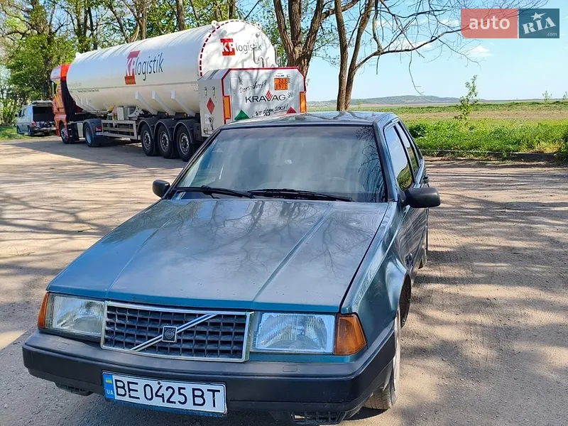 Volvo 440