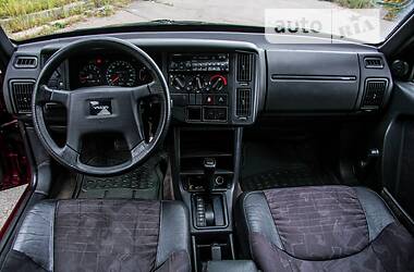Volvo 460  1992