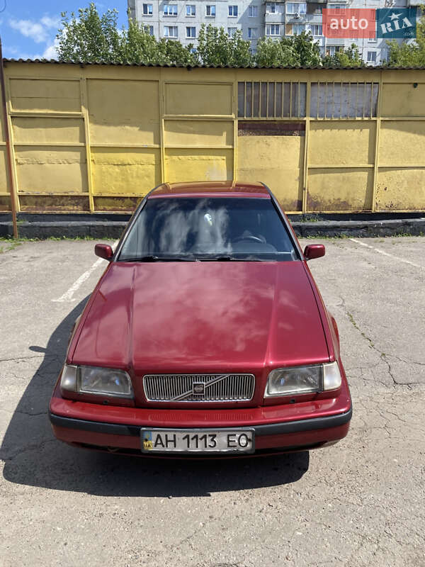 Volvo 460