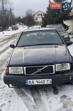 Volvo 460  1993