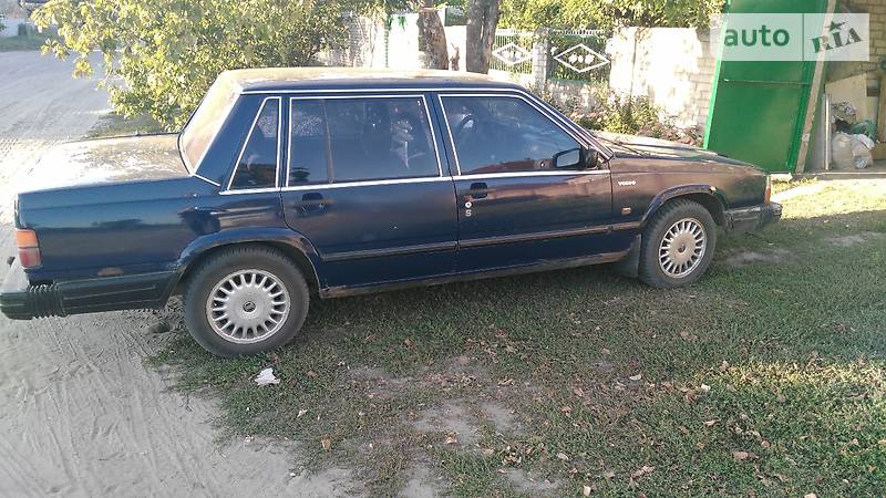 Volvo 740 1986 года