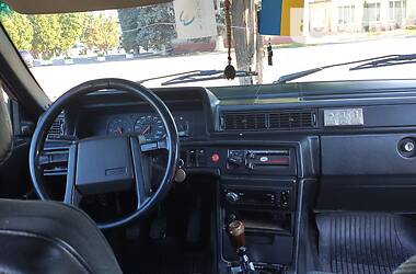 Volvo 740  1986