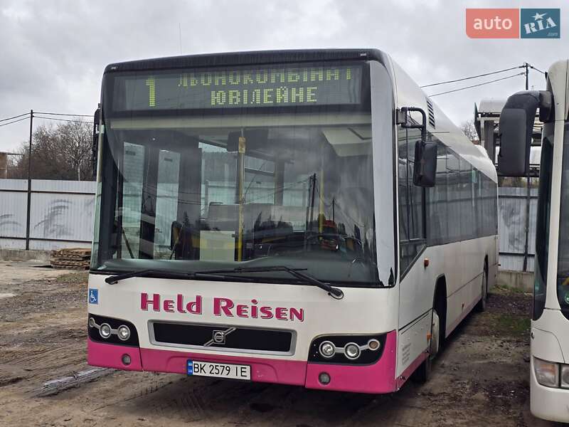 Volvo 7700