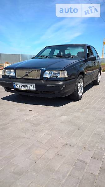 volvo 960 задні амортизатори пара б/у volvo 960 задні амортизатори пара б/у