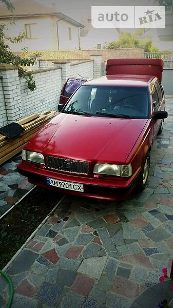 Легковые Volvo 850