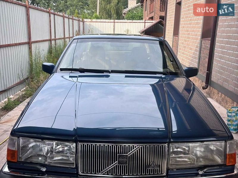 Седан Volvo 960 1991 в Киеве
