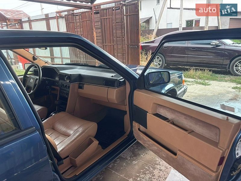 Седан Volvo 960 1991 в Киеве
