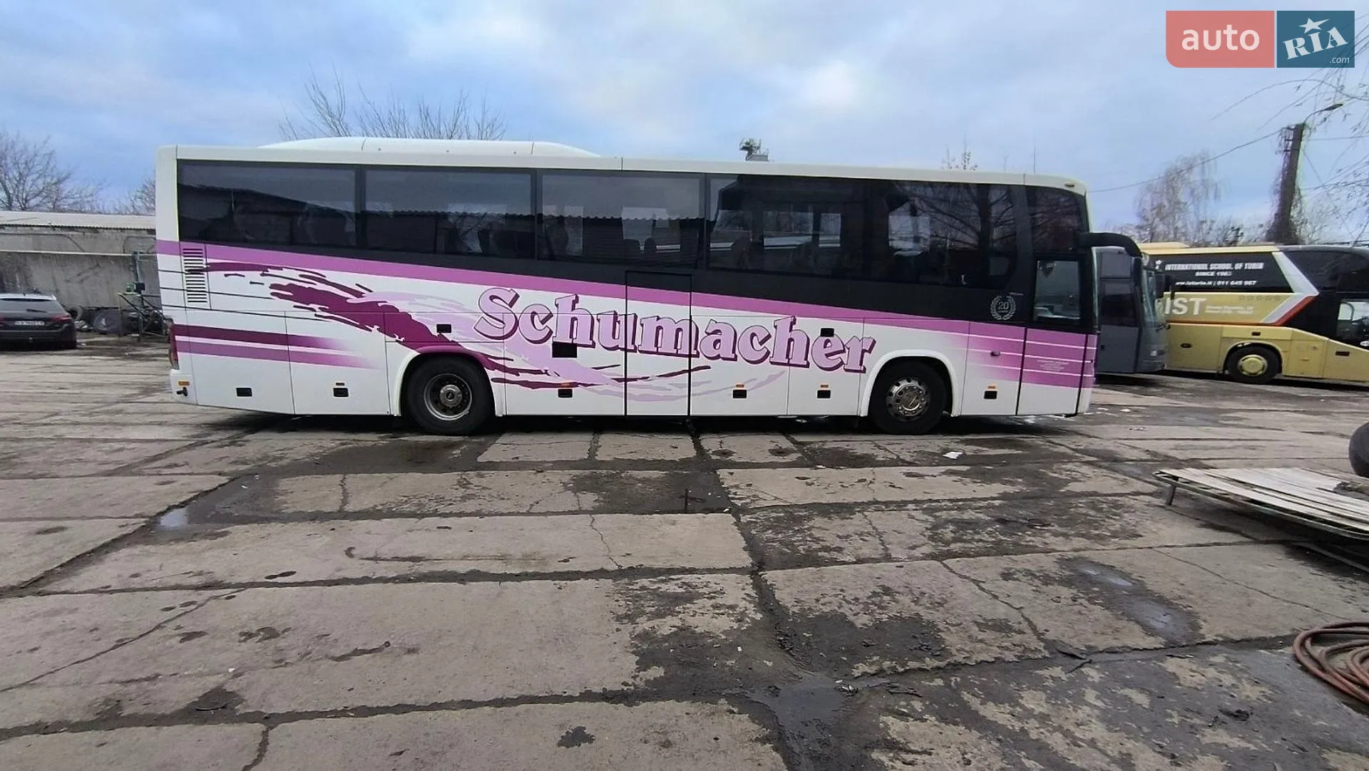Volvo 9900 2002 VIN YV3R8G11X2A001123 фото оголошення 2 з 5