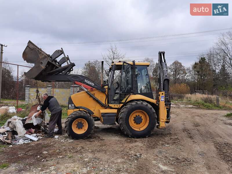 Спецтехніка Volvo BL 71
