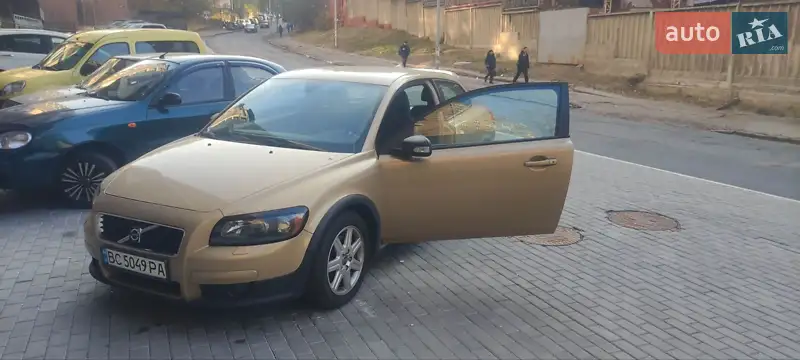 Volvo C30
