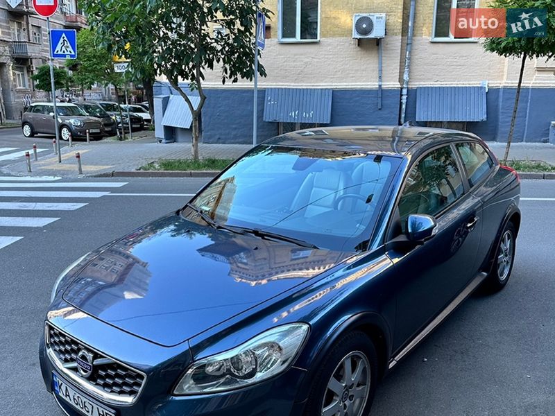 Volvo C30
