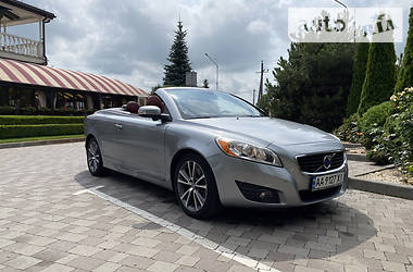 Volvo C70  2011