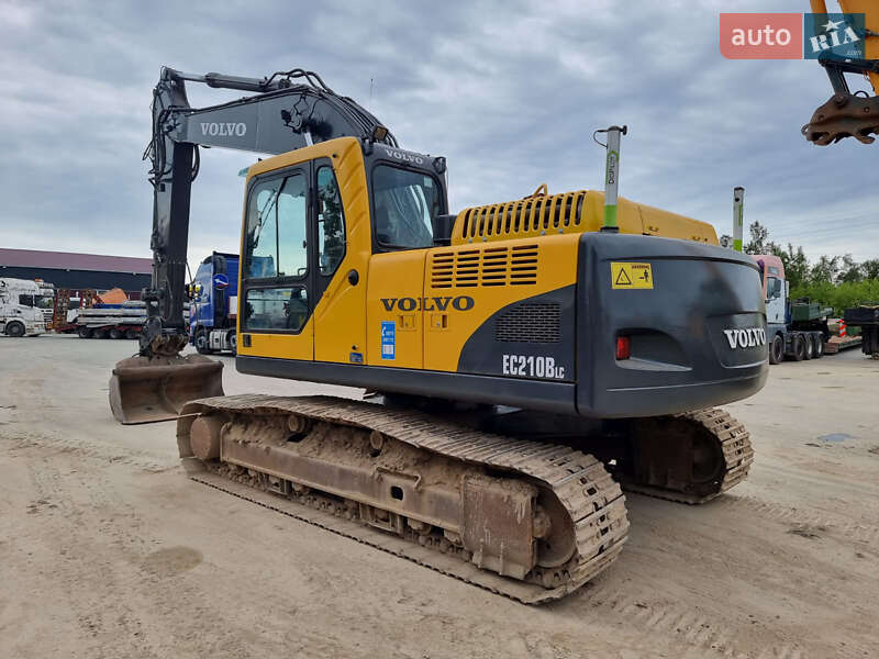 Спецтехника Volvo EC 210B LC