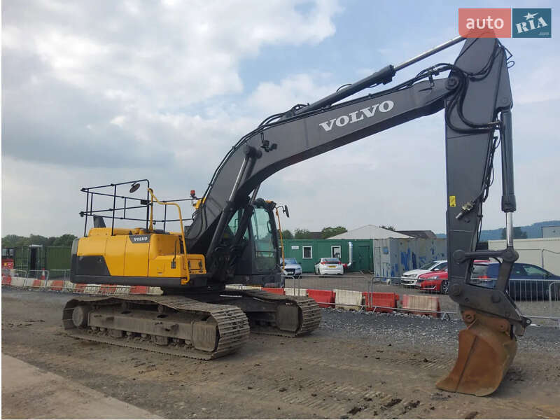 Volvo EC 220DL