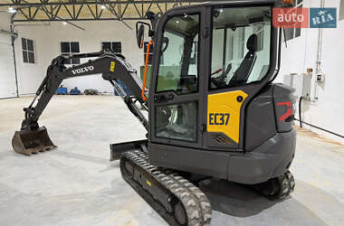 Volvo EC 35  2024