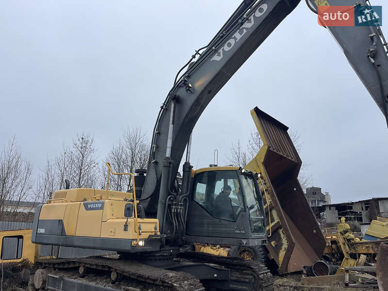 Volvo EC 380DL