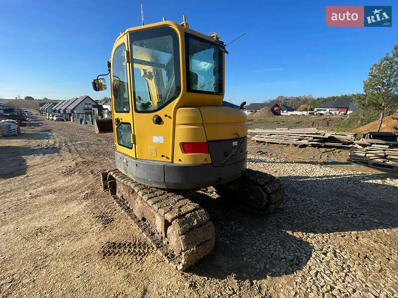 Спецтехніка Volvo ECR 58D