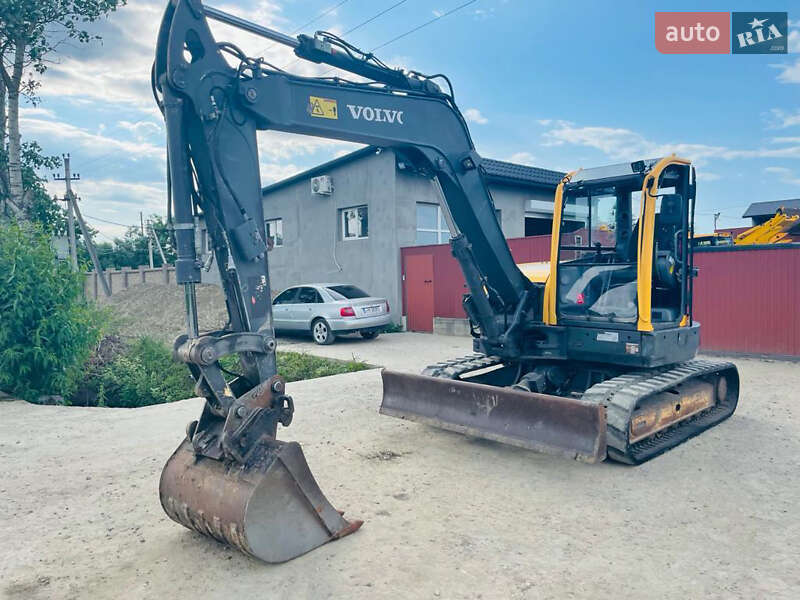 Volvo ECR 88D