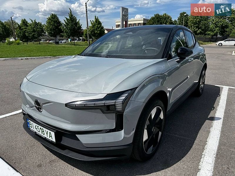 Позашляховик / Кросовер Volvo EX30