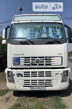 Volvo F12  2007