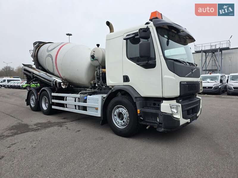 Спецтехника Volvo FE