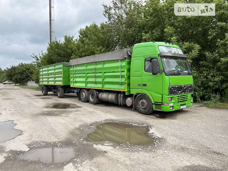 Самосвал Volvo FH 12