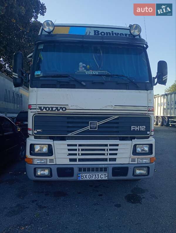 Тентований Volvo FH 12