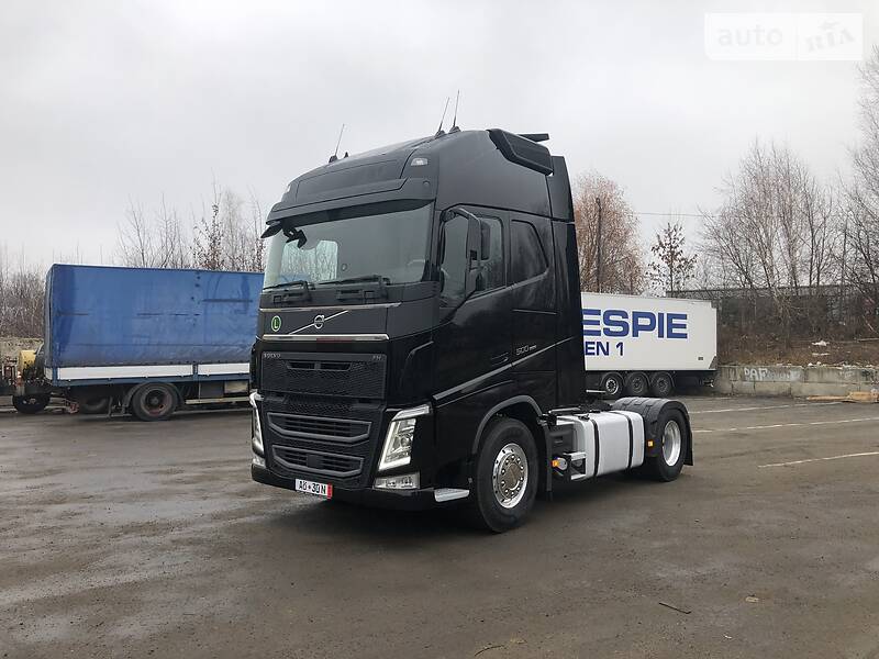 Тягач Volvo FH 13