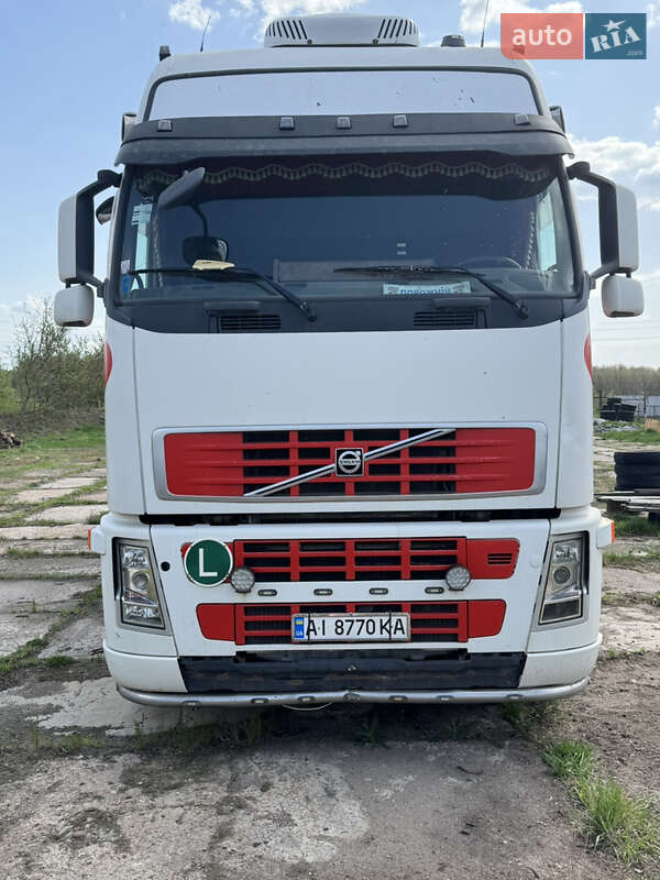 Зерновоз Volvo FH 13