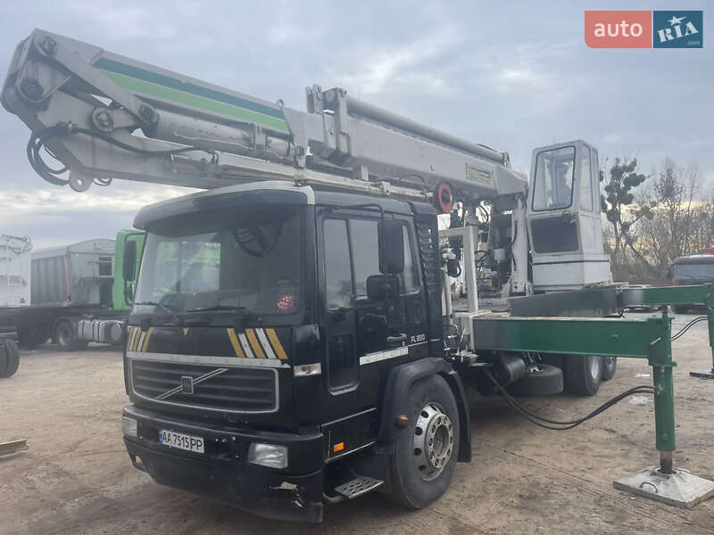 Кран-маніпулятор Volvo FL 6