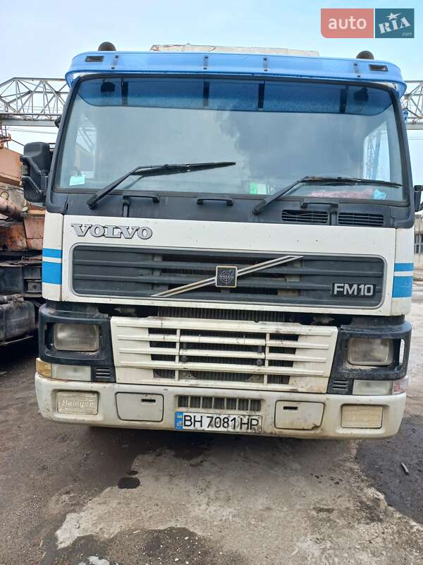 Грузовики Volvo FM 10