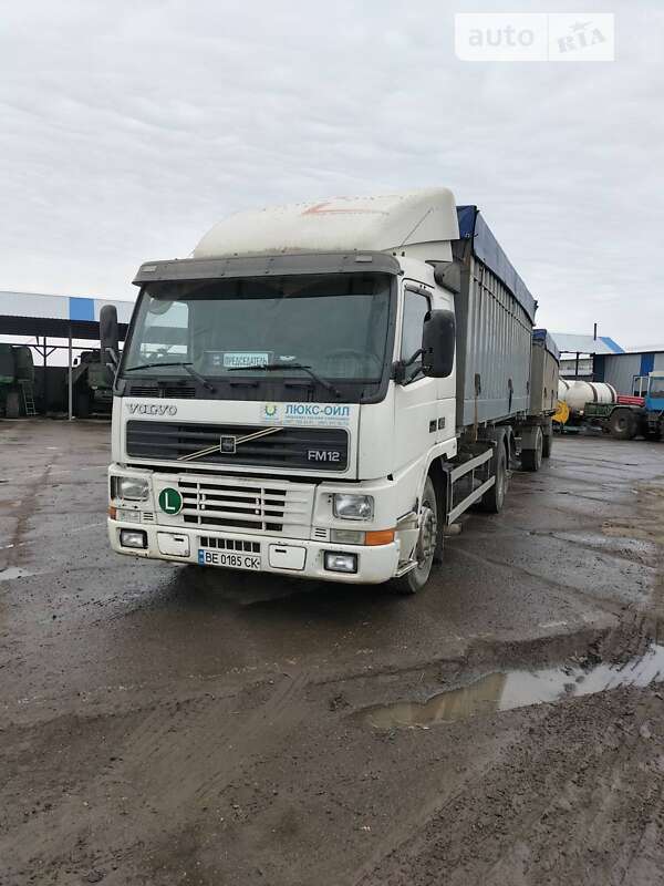 Самосвал Volvo FM 12