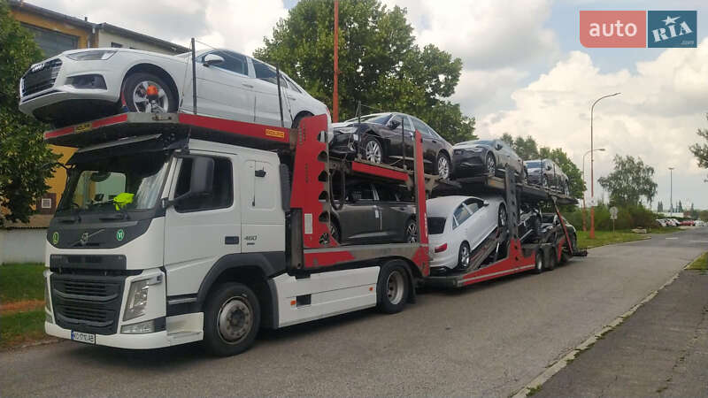 Вантажівки Volvo FM 13