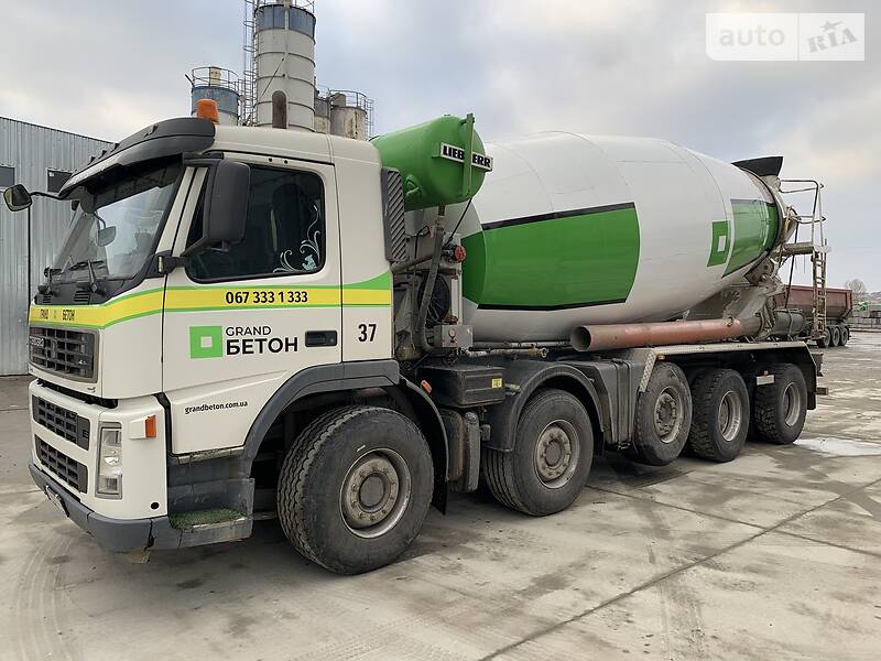 Спецтехника Volvo FM 2850