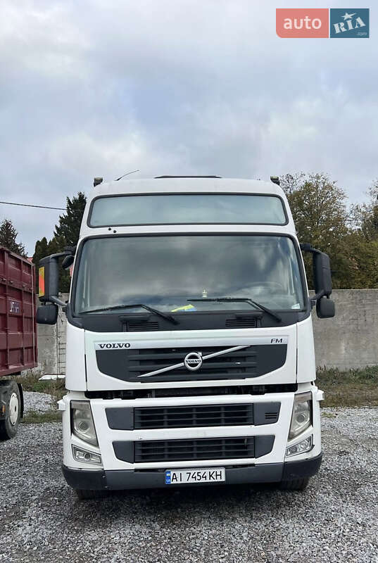 Тягач Volvo FM 2850