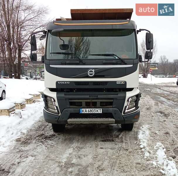 Самосвал Volvo FMX 11