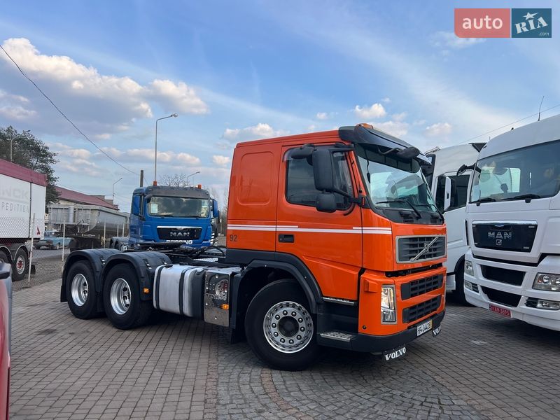 Тягач Volvo FMX 11