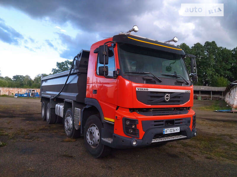 Самоскид Volvo FMX 13